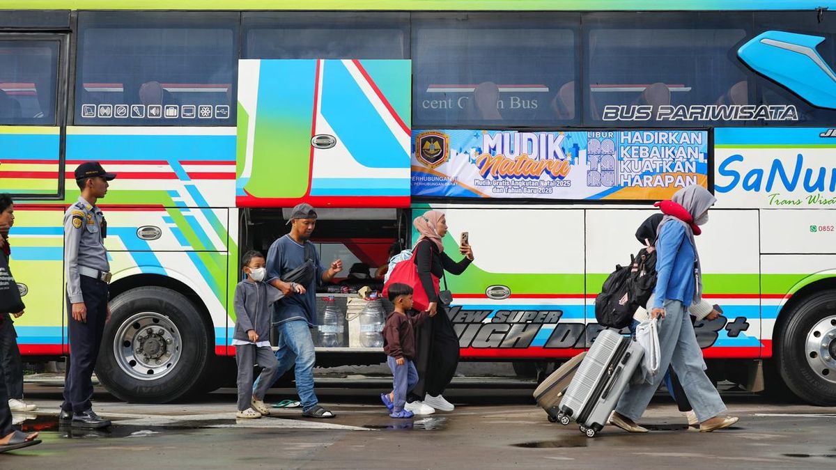 Mekanik Cilacap Naik Bus ke GIIAS 2026 Tanpa Bayar Tiket!